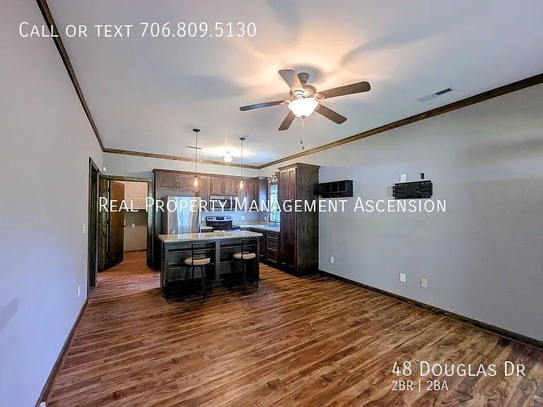 48 Douglas Dr — Photo 3