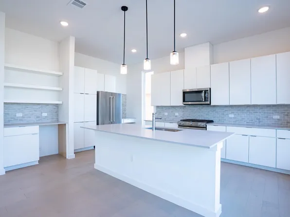 6825 Wolfcreek Pass #3, Austin, TX 78749