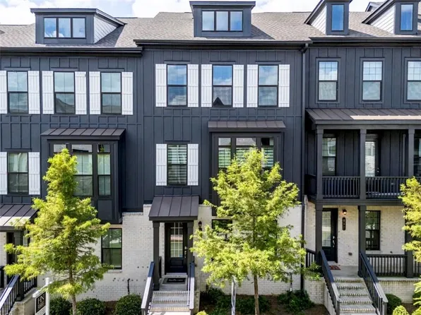 935 Catamaran Ct, Alpharetta, GA 30005