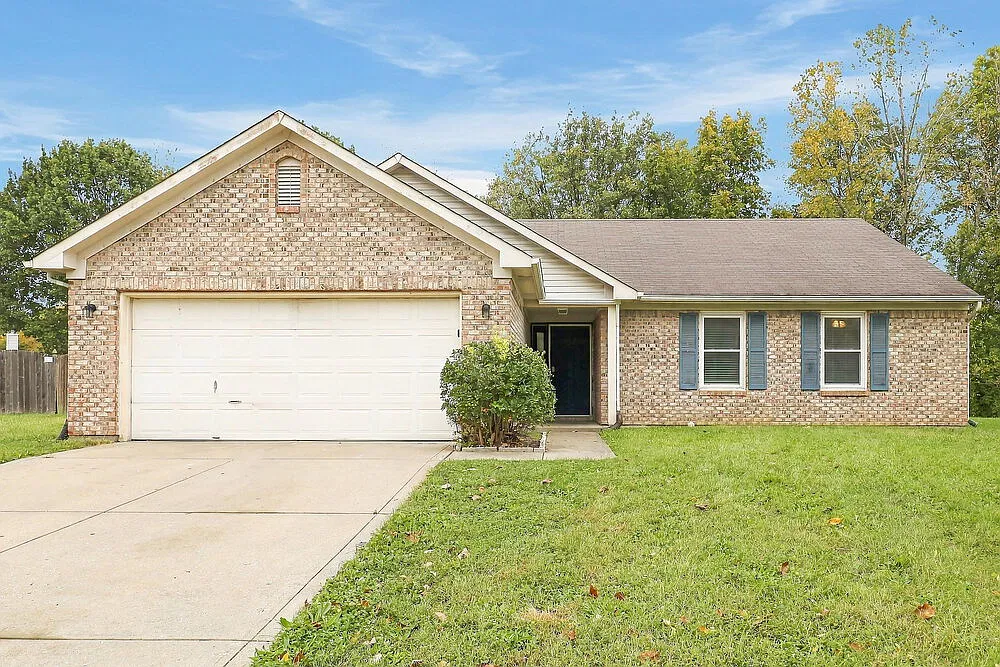 3 bed, 2.0 bath, 1484 sqft, $1,855 — Photo 1