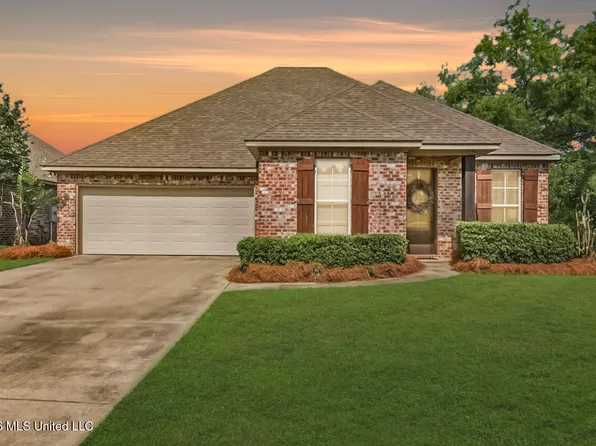 114 Pleasant Harbor Ave, Brandon, MS 39047