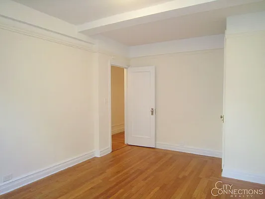 Rented by City Connections Realty | media 24