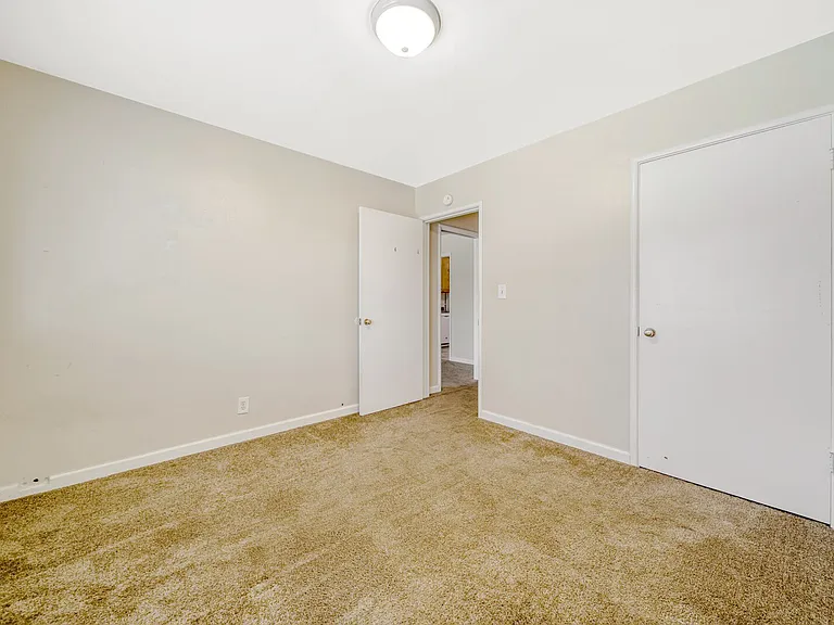 1821 Woodland Ave — Photo 23