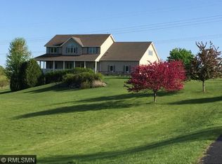 13696 Stonebrooke Curve, Shakopee, MN 55379