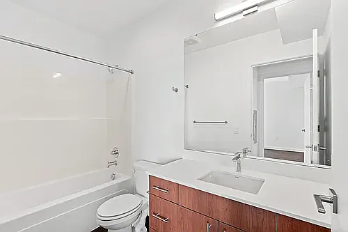 Flow Eastlake Apartments — Photo 51
