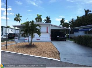 8530 SW 18th Pl, Davie, FL 33324