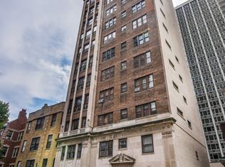 707 W Junior Ter APT 6N, Chicago, IL