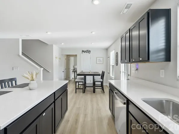 189 Basildon St, Lancaster, SC 29720
