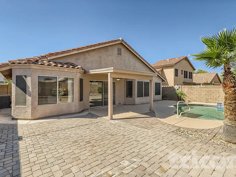 15028 W Elko Dr — Photo 4