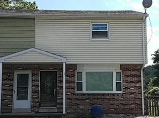 84 Canal St, Leesport, PA 19533
