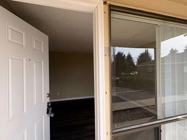 The Spinnaker, 5925 99th St SW APT 2, Lakewood, WA 98499