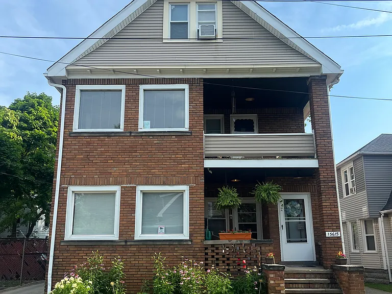 15615 Huntmere Ave #1 — Photo 14