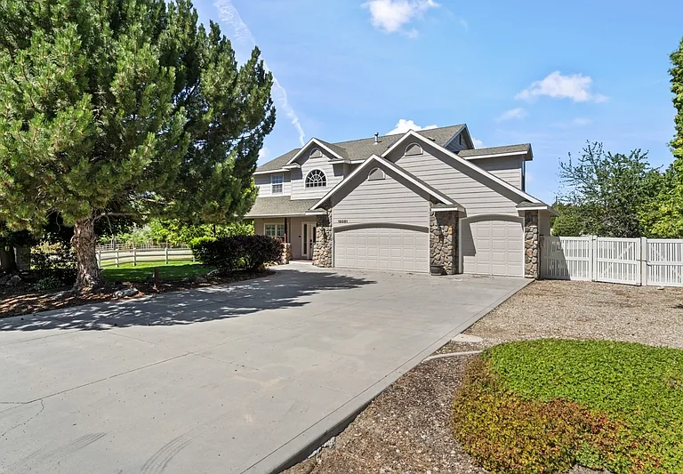 15081 Widgeon Ave — Photo 3