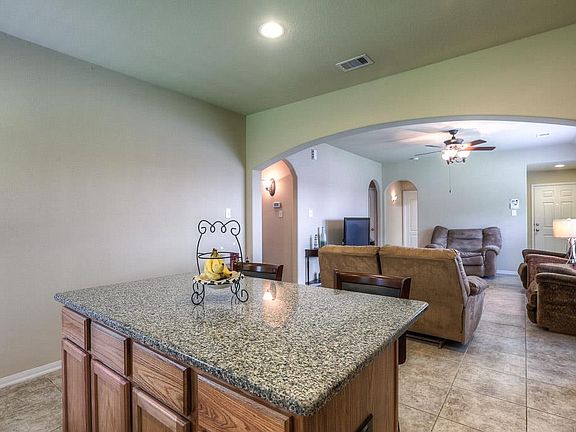 5th image of 17534 Stonebelt Dr