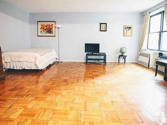 5th image of 22626 Union Tpke APT 1A