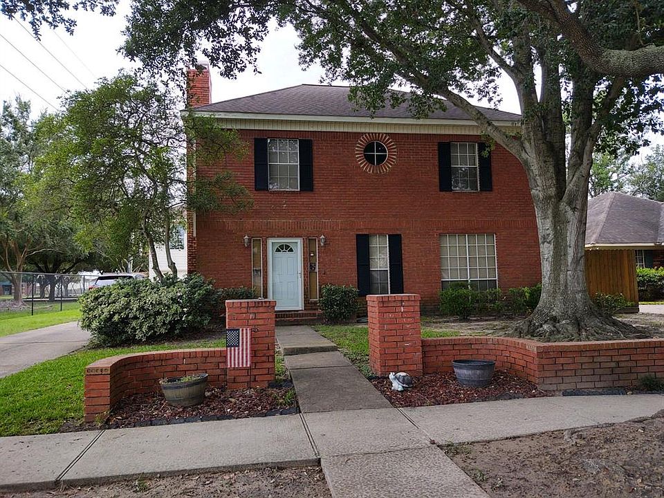 1st image of 21303 Park Timbers Ln