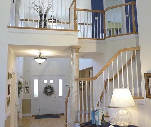 3rd image of 12 Hutchinson Ln