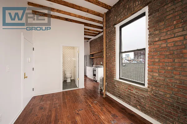 Rented by WRE Group | media 41