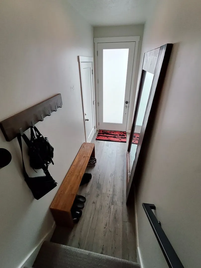 Beautiful 3-Story, 2-Bedroom Condo in Daybreak! — Photo 3