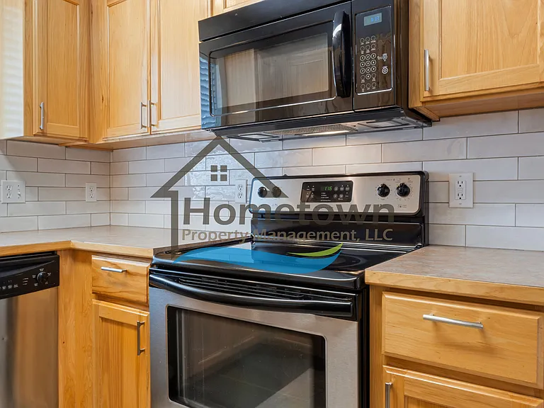 723-1 E Whispering Pines Ln — Photo 19