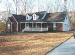 101 Lemarr Dr, Commerce, GA 30529