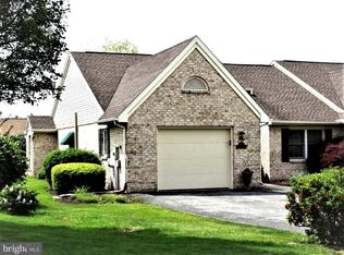 35 Sanibel Ln, Chambersburg, PA