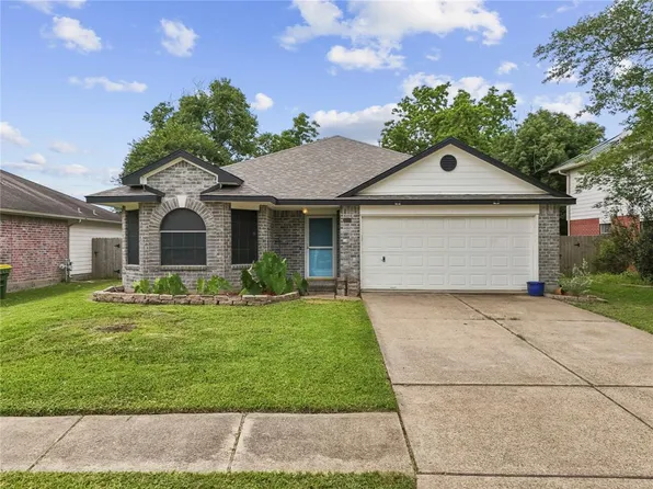 4522 Fox Run Street, Pearland, TX 77584