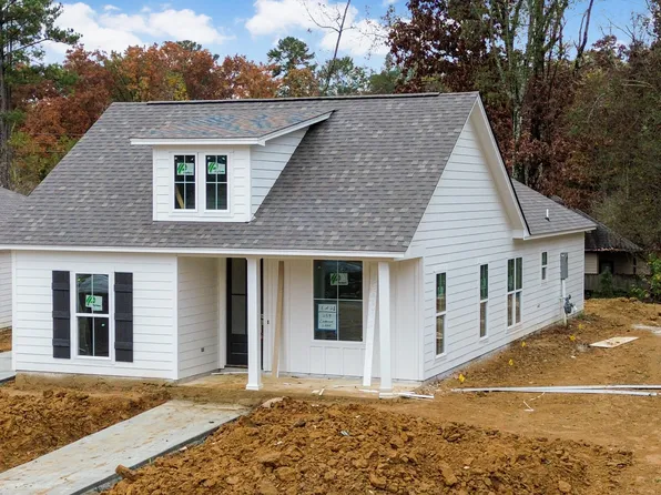 259 Carriage Ln, Starkville, MS 39759