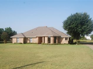1292 Orchard Ln, Ennis, TX 75119