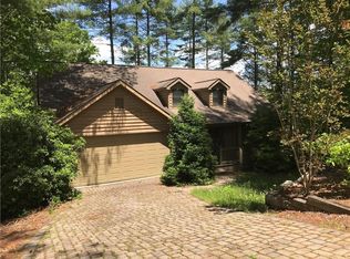 863 Blue Ridge Dr, Sautee Nacoochee, GA 30571