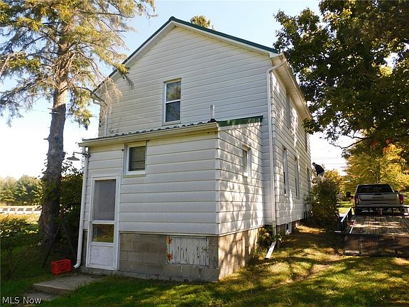 2nd image of 8885 Center Rd