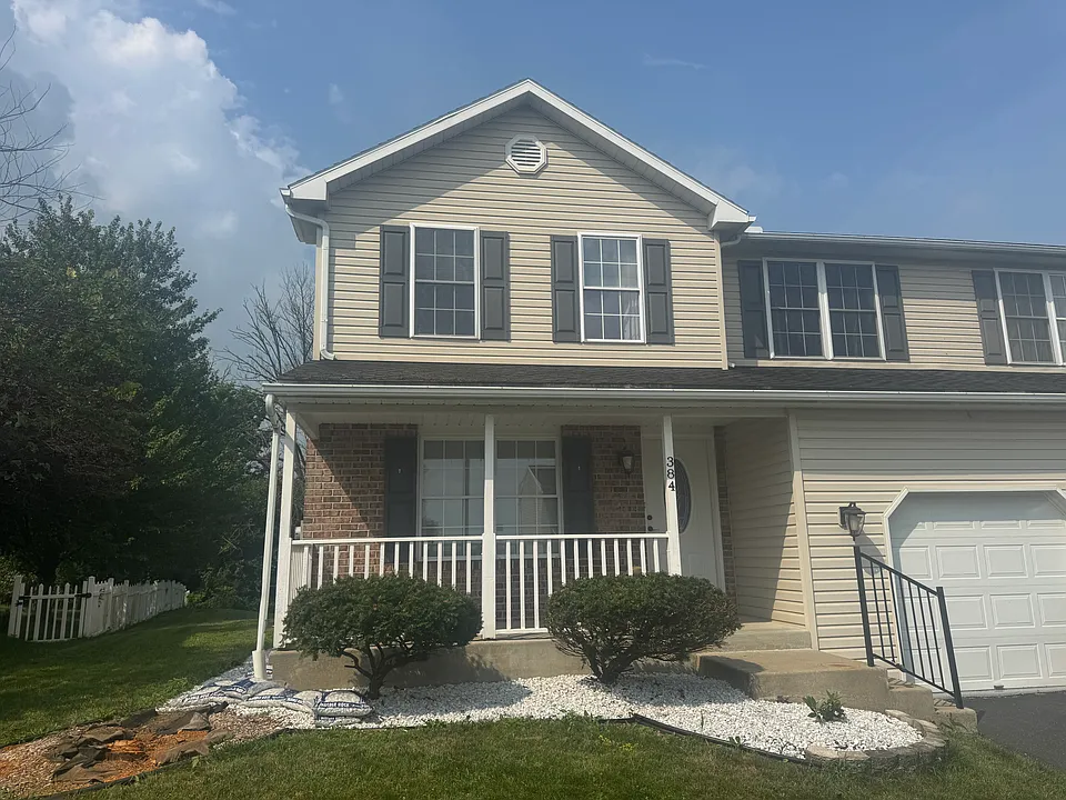 384 Oneida Dr