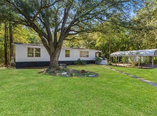 6718 W Pershing Dr, Homosassa, FL 34448