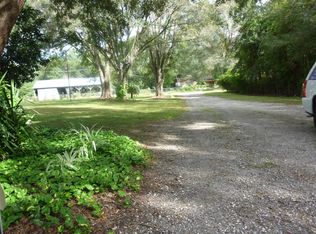 10701 Broken Arrow Dr, Thonotosassa, FL 33592