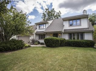 7755 W Coventry Dr, Franklin, WI 53132