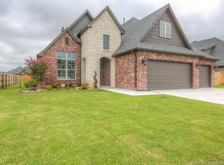 12805 S Cedar St, Jenks, OK 74037