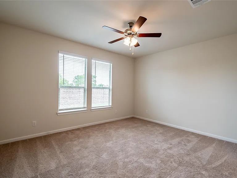 417 Vawter Dr — Photo 12
