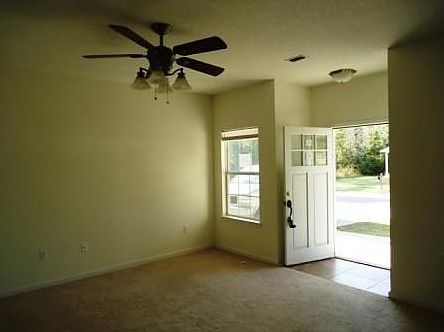 4th image of 11586 Oaklane Dr