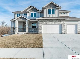 2549 N 188th St, Elkhorn, NE 68022
