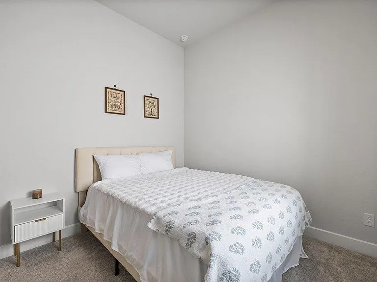 8408 Grenadier Dr — Photo 14