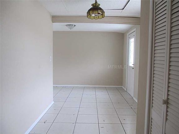 4th image of 6604 N Thatcher Ave