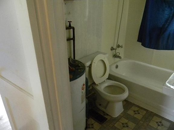 4th image of 4404 Ross Ave