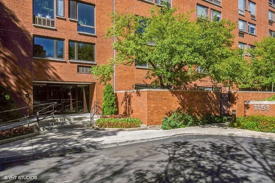1st image of 1143 S Plymouth Ct APT 512
