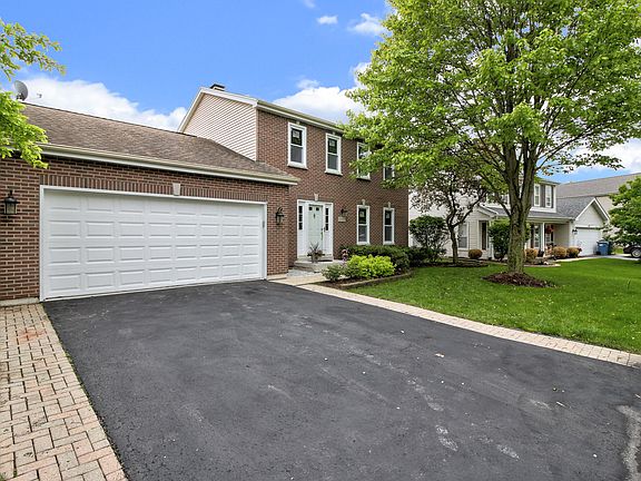 2nd image of 685 Gardenia Ln