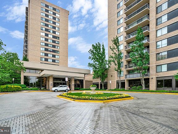 2nd image of 3713 George Mason Dr #409W