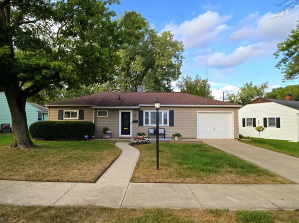 808 N Oxford Dr, Marion, IN 46952
