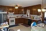 5th image of 705 E 10th St