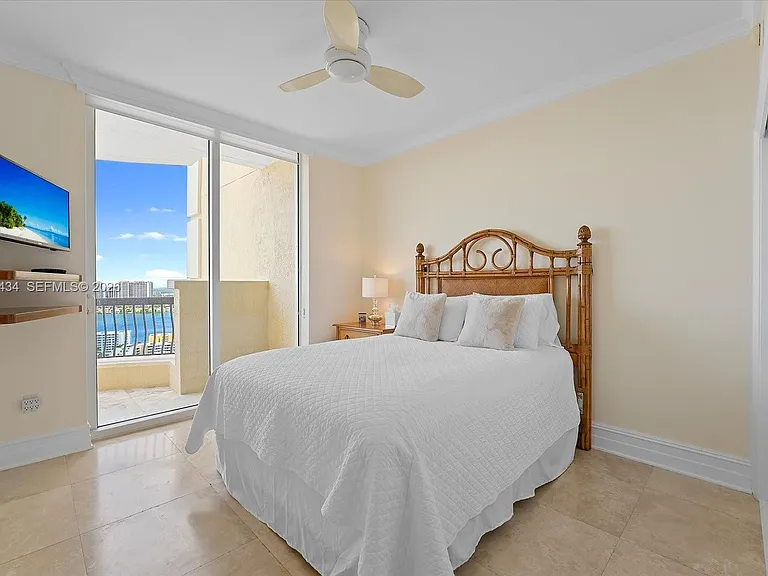 17875 Collins Ave #2702 — Photo 18