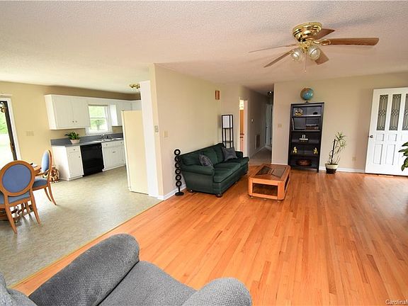 5th image of 2070 Wt Carpenter Dr