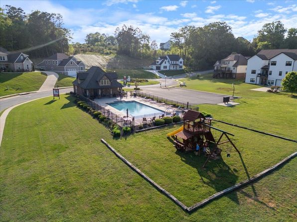 3338 Hawks Creek Dr, Apison, TN 37302